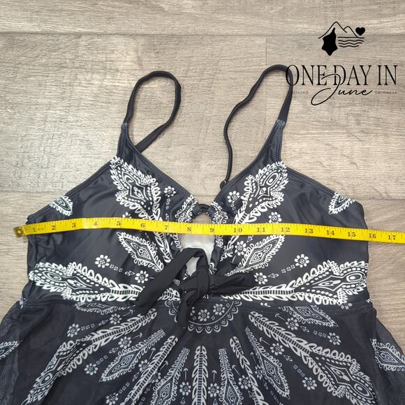 Zando Keyhole Mesh One Piece Swimsuit Size XL - Picture 4 of 6